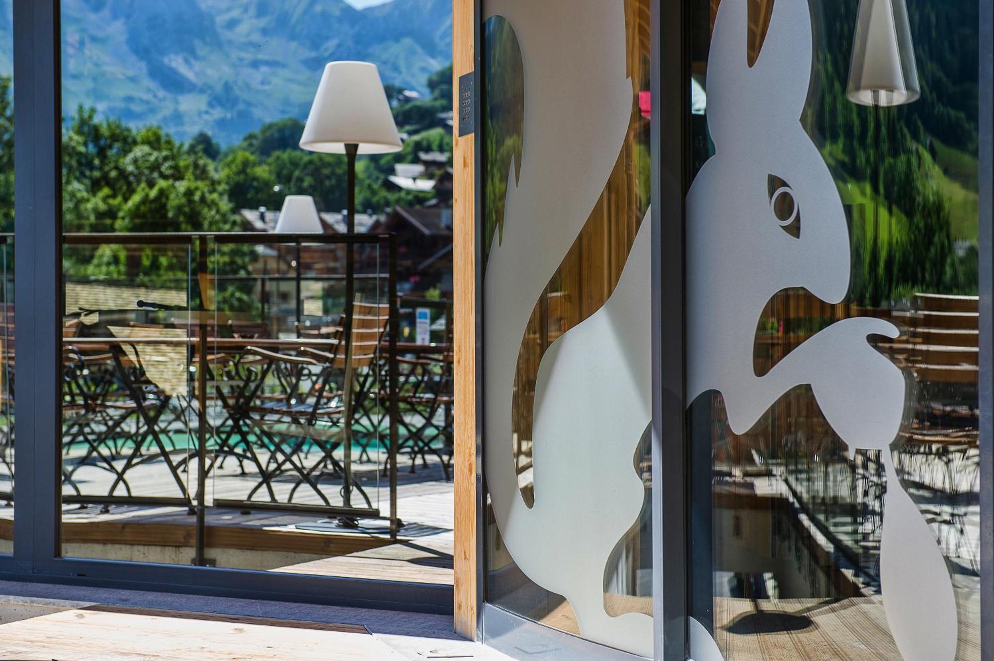 Hotel-Chalet Les Ecureuils Restaurant, Piscine, Garage Le Grand-Bornand Ngoại thất bức ảnh